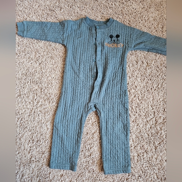 Disney Other - Disney baby 18 mont unisex boy or girl waffle knit soft button up sleeper mickey